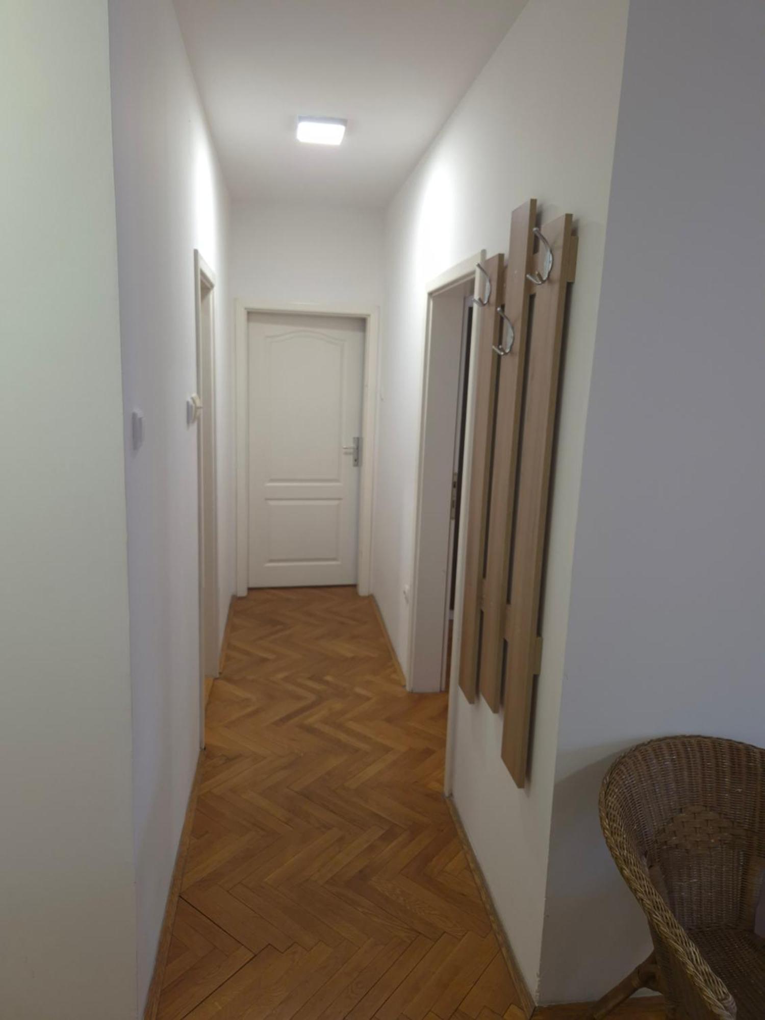 Apartmani Jasmin Novi Sad Esterno foto