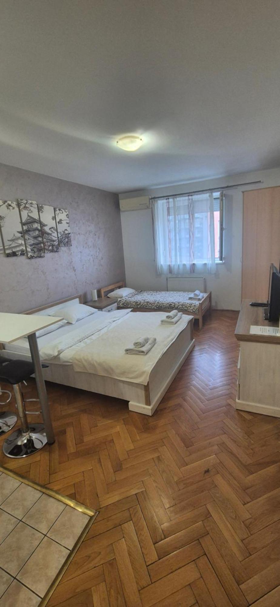 Apartmani Jasmin Novi Sad Esterno foto